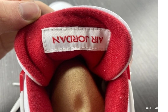 Chile CT8019-600 Retro Red CT8019-600 9 Jordan 0409